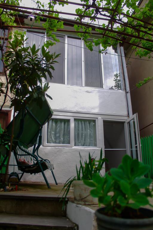 Apartment Liko Тбилиси Екстериор снимка